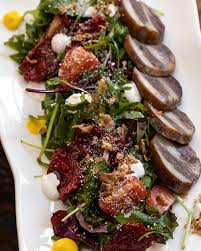 Ассорти «Казахстан» (Казы, шужык, отварная жая)